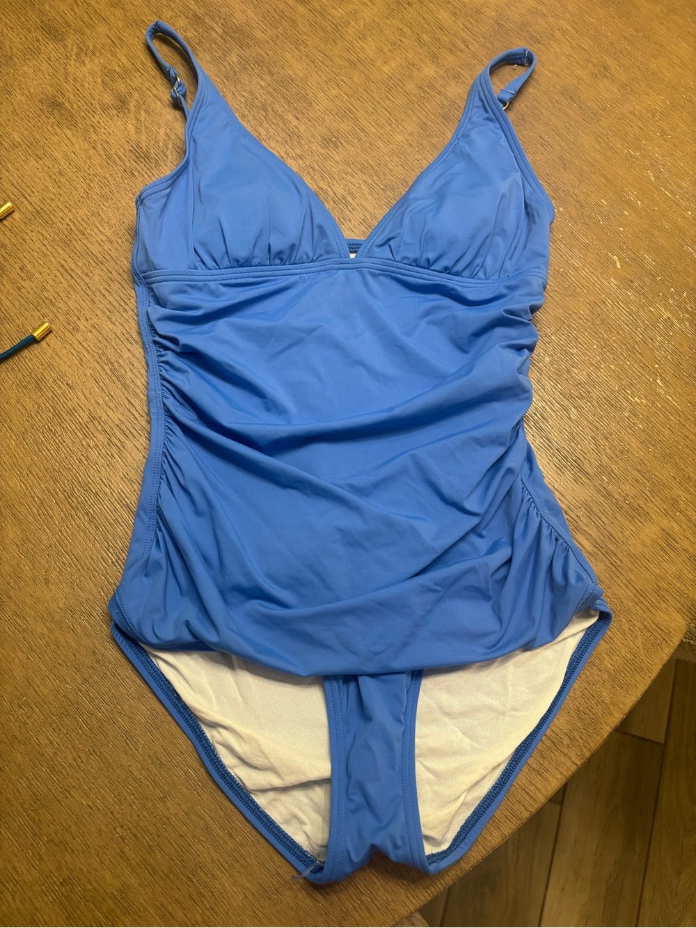 $145 Tommy Bahama Women's Blue V-Neck Ruched Shirred One-Piece Swimsuit Size 8